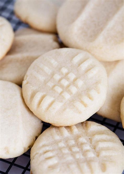 Soft Butter Cookies That Melt In Your Mouth And Have An Amazing Butter