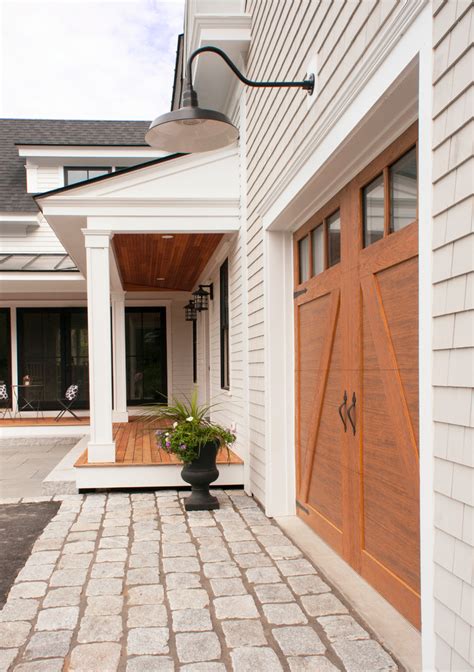 Farmhouse Revival Farmhouse Exterior Portland Maine By Gulfshore Design Houzz