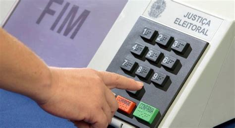 Tse Aprova Teste De Integridade Com Biometria Em Urnas Eletrônicas Je