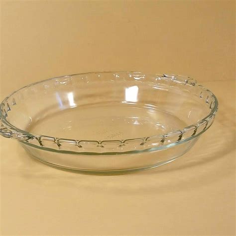 Vintage Pyrex Fluted Glass Deep Dish Pie Pan Plate Tab Handles Usa