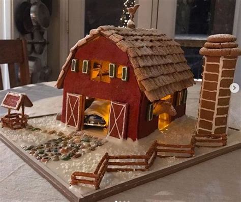 Pin By S B On Christmas Time Gingerbread House Decorations Cool