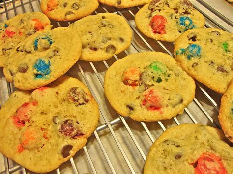 Kitchen Ambition: Pretzel M&M Cookies