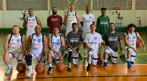 Basquete adulto vence Cabo Verde pela Copa Difusão Gazeta Palmeirense