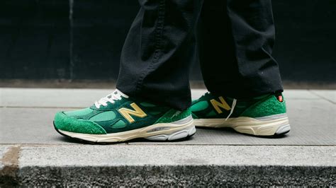 Teddy Santis Latest Made In USA New Balance 990v3 Is A Green Dream