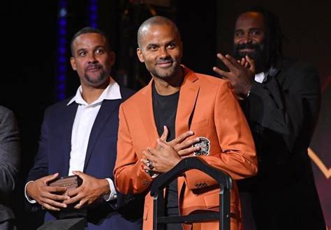 Basket Ball Tony Parker Premier Fran Ais Entrer Au Hall Of Fame