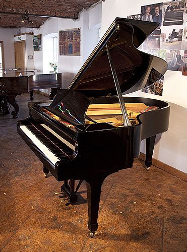 A 1952 Steinway Model O Grand Piano For Sale With A Black Case And