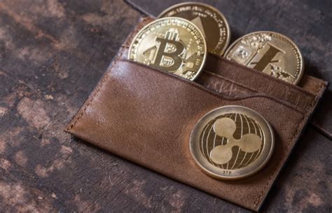Hot Vs Cold Wallets Crypto Storage For Beginners Crypto Exchangers
