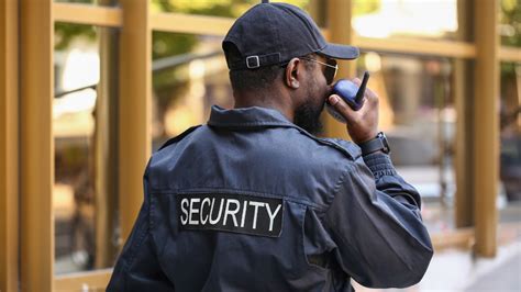 The Benefits Of Hiring A Security Guard To Complement Your Commercial