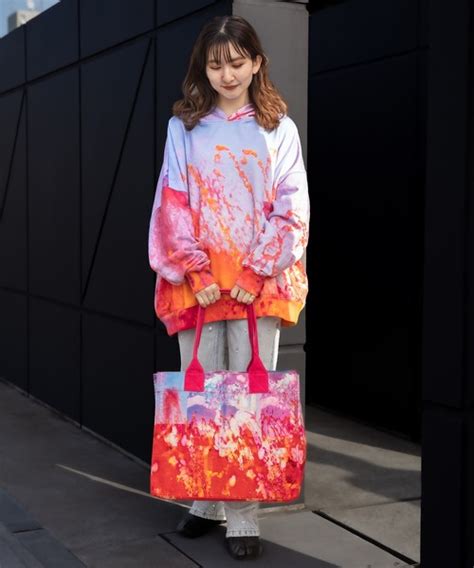 DesigualデシグアルのDesigual x M mika ninagawa トートバックトートバッグ WEAR