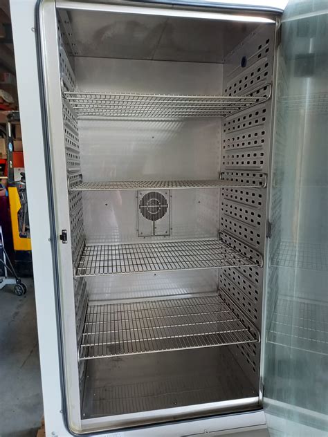 Cooling Incubator Binder Kb M L Tech Mess Labortechnik