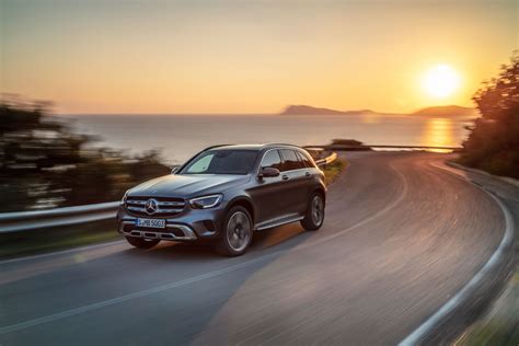 The 2020 Mercedes Benz Glc Crossover Gets Refreshed Styling And A New
