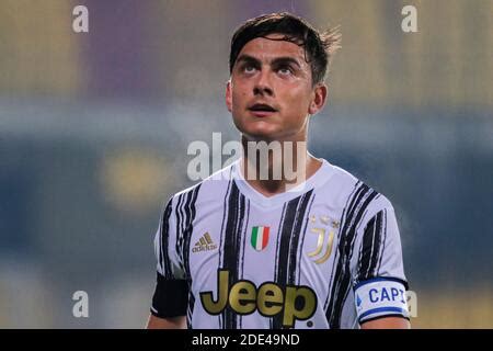 Paulo Dybala Juventus Fc Striker With Whom He Won Defenders And A