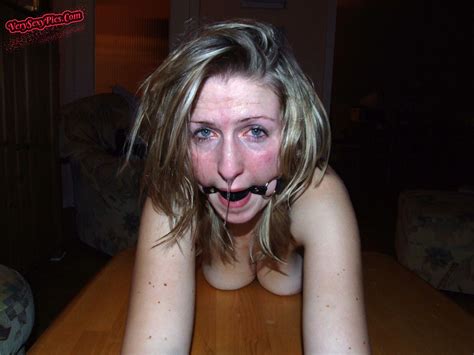 Amateur Bondage BDSM Fetish Blonde Mature MILF Whore Porn Pic