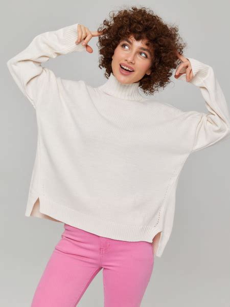 Свитер ZhaRKo - купить с доставкой по выгодным ценам в интернет ...