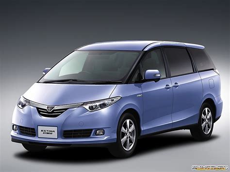 Toyota Estima Hybrid Minivan - reviews, prices, ratings with various photos