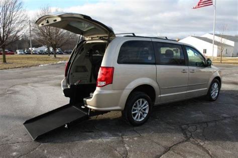 Dodge Grand Caravan Sxt Handicap Accessible Wheelchair Van With