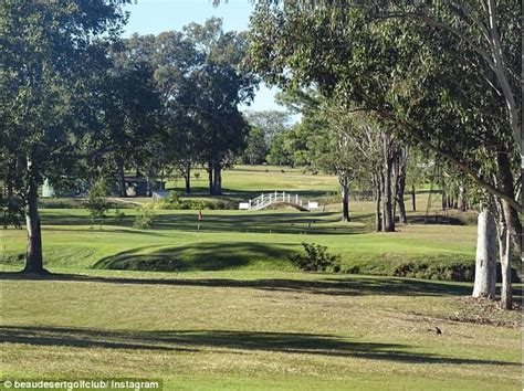 Kerry Packer Paid Four Women 75k Each To Be Golf Caddies Daily Mail