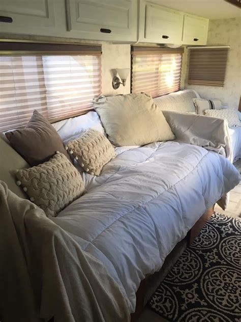 10 Gorgeous Farmhouse Style RV Makeovers Camper Makeover Diy Camper