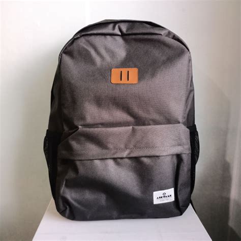 Jual Airwalk Backpack Tictoe Grey Ada Slot Laptop Shopee Indonesia