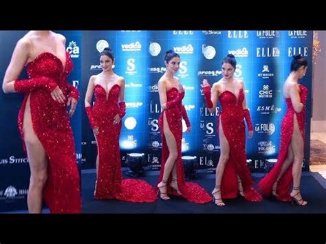 Divya Khosla Kumar Looks Hot Beautiful In High Slit Red Gown Arrive