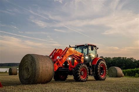 Updates To Kubotas M7 Series Tractors