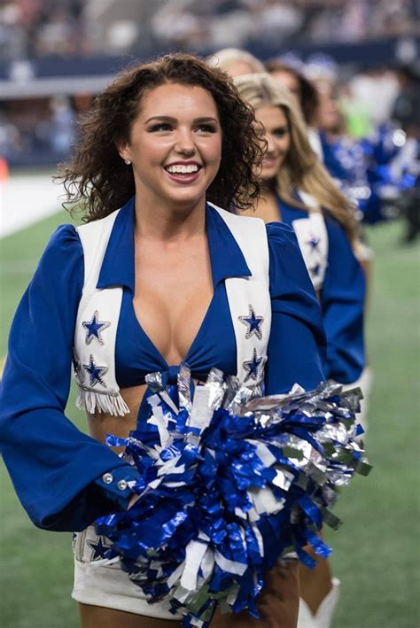 Dcc Maddie Dallas Cheerleaders Hottest Nfl Cheerleaders Nfl Cheerleaders