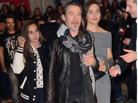 Florent Pagny Sa Fille A L Enflamme Instagram En Bikini Color Ultra