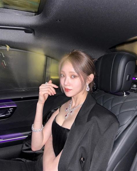 Pin Oleh Dante Sparda Di Lee Sung Kyung Di 2024 Aktris Gadis Gadis