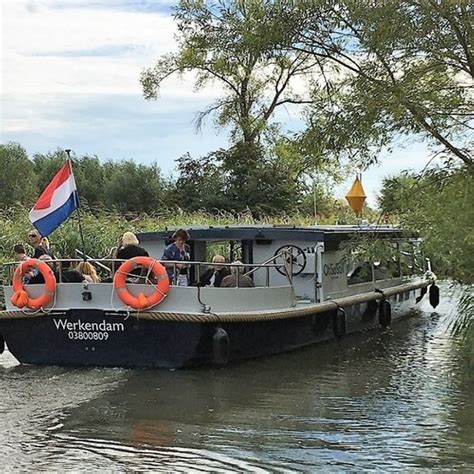 Rondvaarten In De Biesbosch Beleef De Biesbosch