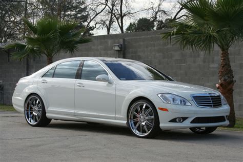 Mercedes-Benz S550