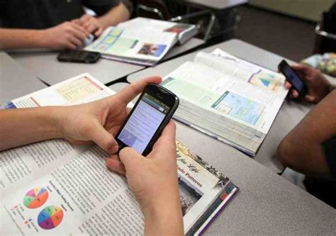 Top Pros Y Contras De Los Tel Fonos Celulares En Clase Proscont