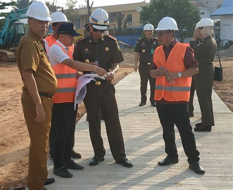 Ke Natuna Warga Sesalkan Kajati Yang Hanya Pantau Proyek Bukan Progres