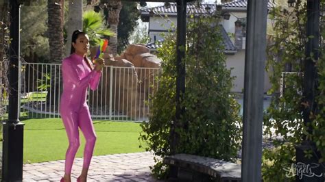 Horny Tranny Jessica Foxx Is Being Dicked Down By Colby Jansen