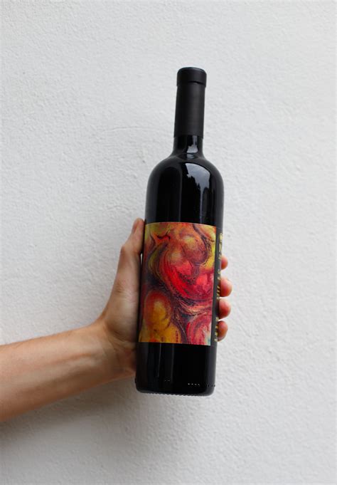Cantina Giardino Nude Campania Aglianico Igp Facet I Kuchnia