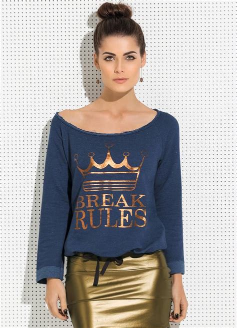 Blusa Decote Canoa Azul Quintess