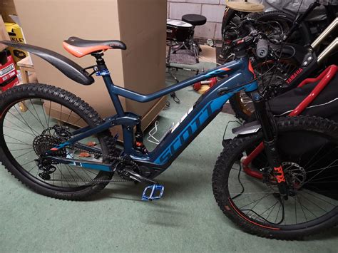 Stolen SCOTT E-Genius 720