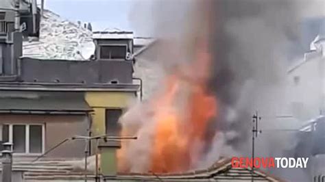 VIDEO Incendio Appartamento In Via Della Maddalena