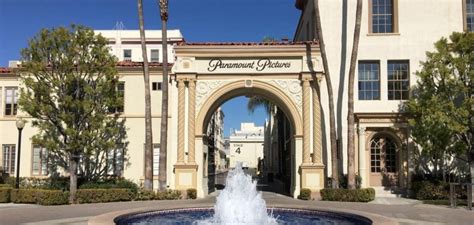 Paramount Pictures Studio Tour: visit the famous set in Hollywood