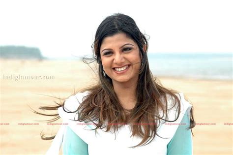 Original Hd Picture 9076 Of Rambha Photos Including Actress Rambha