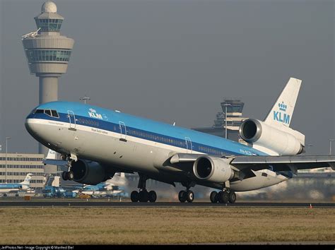 PH KCD McDonnell Douglas MD 11 KLM Royal Dutch Airlines Manfred