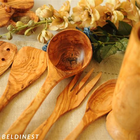 Wooden Utensil Set Of 5 With Utensil Holder Including Ladle Beldinest