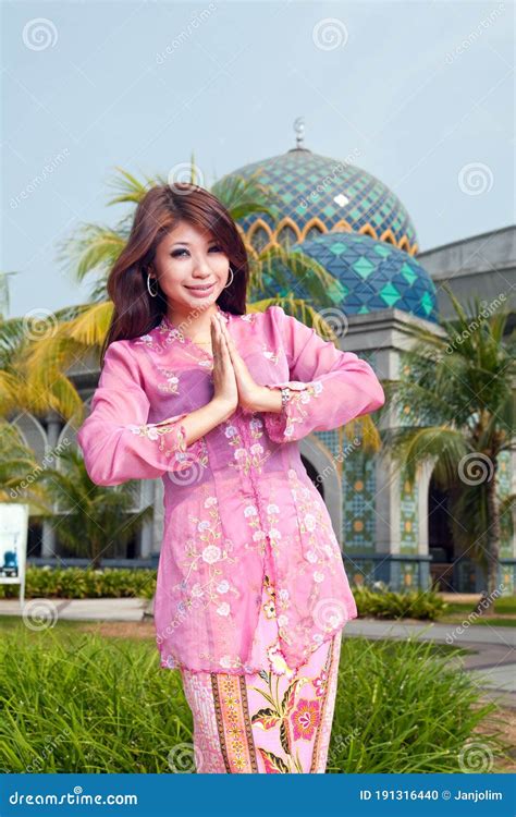 Asian Malay Lady In Traditional Dress Stock Photo Image Of Pretty