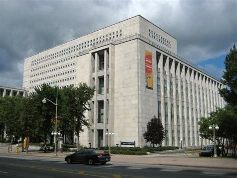 Library And Archives Canada