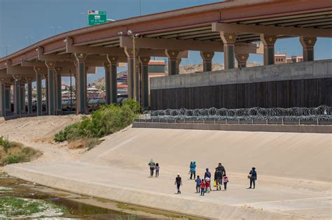 El Paso Mayor Declares State Of Emergency Over Border Crisis David Icke