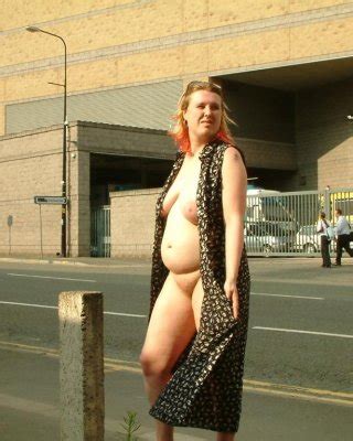 Kayte Nude In Public And Uk Amateur Bbw Flashing Tits And Pussy Downtown With Re Porn Pictures