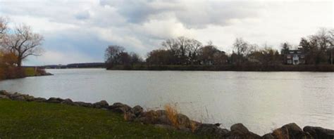 Exploring Niagara Chippawa Ontario