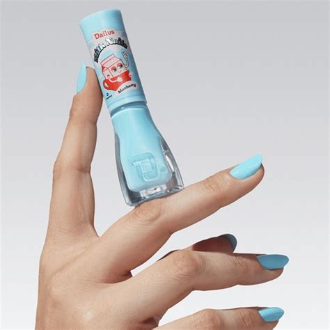 ESMALTE DAILUS CREMOSO MILK NAILS BLUEBERRY 8ML