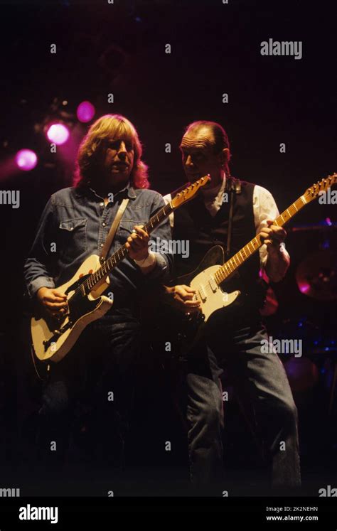 Status Quo Rick Parfitt Francis Rossi Live At Wembley Arena