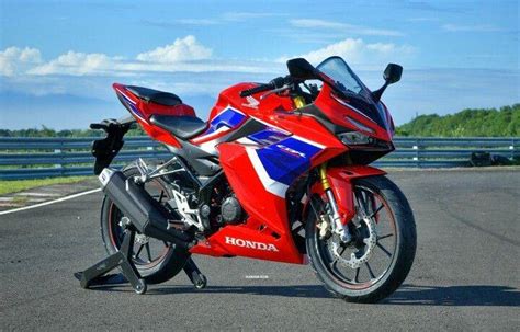 The Honda CBR150R and CBR250RR Look Exquisite In HRC Livery - ZigWheels