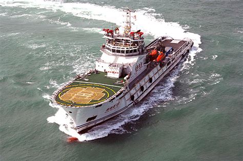 China Now Building Helicopter Equipped Salvage Ships People S Daily